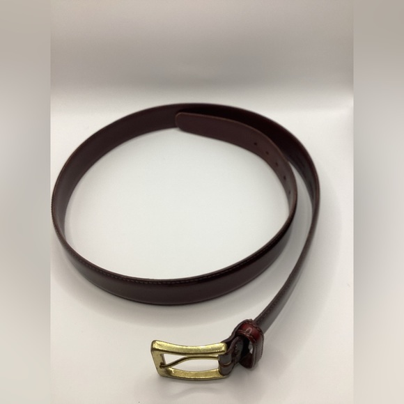 Smooth Reddish Brown Leather Belt with Gold Brass Buckle - Picture 7 of 15